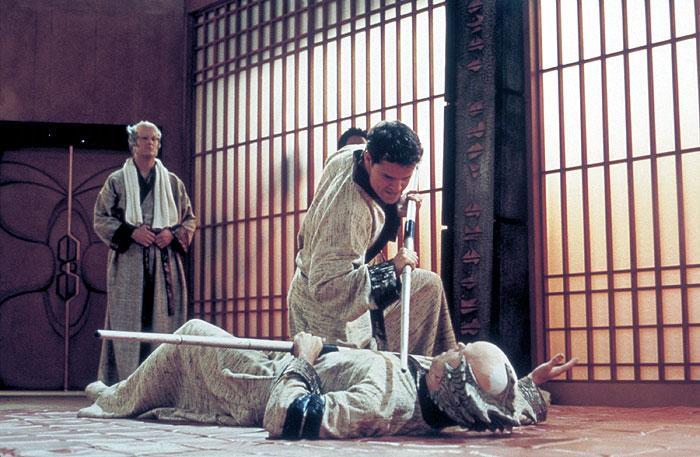 Вавилон 5: Легенда о Рейнджерах: Жить и умереть в сиянии звезд