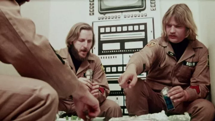 Тёмная Звезда (1974)